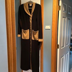 Black & Gold Knit dress